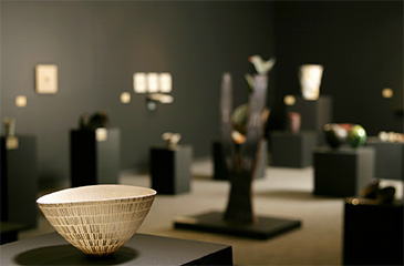 Shepparton Art Museum's ceramics collection.